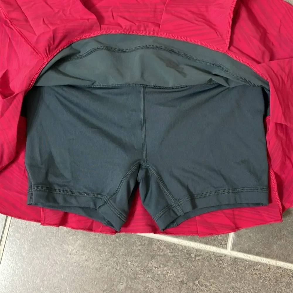 Nike krilo Victory Printed Pleated‎ Skirt size XS